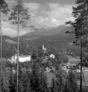 Schloß Ehrenburg (Kiens) (Positivo) di Foto Elisabeth Fuchs-Hauffen, Überlingen/Bodensee,Fuchs-Hauffen, Elisabeth (1970/07/01 - 1970/07/31)