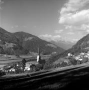 Kirche Trens Mariä Himmelfahrt (Positivo) di Foto Elisabeth Fuchs-Hauffen, Überlingen/Bodensee,Fuchs-Hauffen, Elisabeth (1972/10/01 - 1972/10/31)
