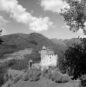 Schloß Reinegg (Sarntal) (Positivo) di Foto Elisabeth Fuchs-Hauffen, Überlingen/Bodensee,Fuchs-Hauffen, Elisabeth (1975/06/01 - 1975/06/63)