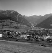 Straße: Brennerautobahn bei Sterzing (Positivo) di Foto Elisabeth Fuchs-Hauffen, Überlingen/Bodensee,Fuchs-Hauffen, Elisabeth (1972/10/01 - 1972/10/31)