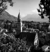 Kirche Meran Pfarrkirche St. Nikolaus (Positivo) di Foto Elisabeth Fuchs-Hauffen, Überlingen/Bodensee,Fuchs-Hauffen, Elisabeth (1977/04/01 - 1977/04/43)