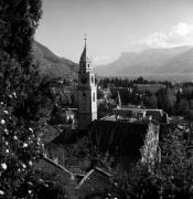 Kirche Meran Pfarrkirche St. Nikolaus (Positivo) di Foto Elisabeth Fuchs-Hauffen, Überlingen/Bodensee,Fuchs-Hauffen, Elisabeth (1977/04/01 - 1977/04/43)