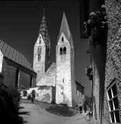 chiesa (Positivo) di Foto Elisabeth Fuchs-Hauffen, Überlingen/Bodensee,Fuchs-Hauffen, Elisabeth (1969/10/01 - 1969/10/31)