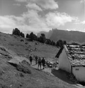 Almhütte Raschötzer Alm (Positivo) di Foto Elisabeth Fuchs-Hauffen, Überlingen/Bodensee,Fuchs-Hauffen, Elisabeth (1976/06/01 - 1976/06/63)