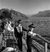 Tracht: Männlich (Positivo) di Foto Elisabeth Fuchs-Hauffen, Überlingen/Bodensee,Fuchs-Hauffen, Elisabeth (1977/04/01 - 1977/04/43)