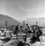 Gast (Positivo) di Foto Elisabeth Fuchs-Hauffen, Überlingen/Bodensee,Fuchs-Hauffen, Elisabeth (1977/04/01 - 1977/04/43)