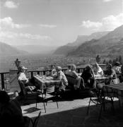 sentiero (Positivo) di Foto Elisabeth Fuchs-Hauffen, Überlingen/Bodensee,Fuchs-Hauffen, Elisabeth (1977/04/01 - 1977/04/43)