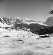 Wintersport: Skifahren (Positivo) di Foto Elisabeth Fuchs-Hauffen, Überlingen/Bodensee,Fuchs-Hauffen, Elisabeth (1977/03/01 - 1977/03/31)