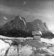 capanna (Positivo) di Foto Elisabeth Fuchs-Hauffen, Überlingen/Bodensee,Fuchs-Hauffen, Elisabeth (1977/03/01 - 1977/03/31)