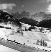 chiesa (Positivo) di Foto Elisabeth Fuchs-Hauffen, Überlingen/Bodensee,Fuchs-Hauffen, Elisabeth (1977/03/01 - 1977/03/31)
