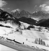 chiesa (Positivo) di Foto Elisabeth Fuchs-Hauffen, Überlingen/Bodensee,Fuchs-Hauffen, Elisabeth (1977/03/01 - 1977/03/31)