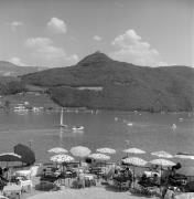 Lido Kalterer See (Positivo) di Foto Elisabeth Fuchs-Hauffen, Überlingen/Bodensee,Fuchs-Hauffen, Elisabeth (1970/07/01 - 1970/07/31)