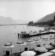 Lido Kalterer See (Positivo) di Foto Elisabeth Fuchs-Hauffen, Überlingen/Bodensee,Fuchs-Hauffen, Elisabeth (1970/07/01 - 1970/07/31)