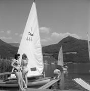 Lido Kalterer See (Positivo) di Foto Elisabeth Fuchs-Hauffen, Überlingen/Bodensee,Fuchs-Hauffen, Elisabeth (1970/07/01 - 1970/07/31)