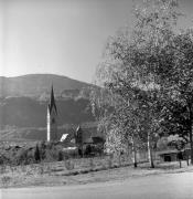 Kirche Terlan Vilpian Pfarrkirche St. Josef (Positivo) di Foto Elisabeth Fuchs-Hauffen, Überlingen/Bodensee,Fuchs-Hauffen, Elisabeth (1970/10/01 - 1970/10/31)