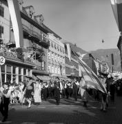 costume tradizionale (Positivo) di Foto Elisabeth Fuchs-Hauffen, Überlingen/Bodensee,Fuchs-Hauffen, Elisabeth (1970/10/01 - 1970/10/31)