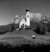 chiesa (Positivo) di Foto Elisabeth Fuchs-Hauffen, Überlingen/Bodensee,Fuchs-Hauffen, Elisabeth (1968/07/01 - 1968/07/31)