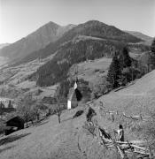 donna (Positivo) di Foto Elisabeth Fuchs-Hauffen, Überlingen/Bodensee,Fuchs-Hauffen, Elisabeth (1968/10/01 - 1968/10/31)