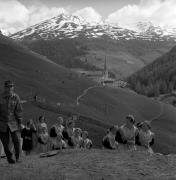 Fronleichnam (Positivo) di Foto Elisabeth Fuchs-Hauffen, Überlingen/Bodensee,Fuchs-Hauffen, Elisabeth (1970/06/01 - 1970/06/63)