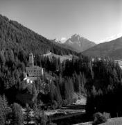 Schloß Welsberg (Pustertal) (Positivo) di Foto Elisabeth Fuchs-Hauffen, Überlingen/Bodensee,Fuchs-Hauffen, Elisabeth (1970/10/01 - 1970/10/31)