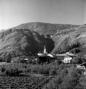 Schloß Payersberg / Cast. Bávaro (Nals) (Positivo) di Foto Elisabeth Fuchs-Hauffen, Überlingen/Bodensee,Fuchs-Hauffen, Elisabeth (1970/10/01 - 1970/10/31)