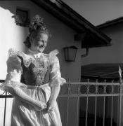 costume tradizionale (Positivo) di Foto Elisabeth Fuchs-Hauffen, Überlingen/Bodensee,Fuchs-Hauffen, Elisabeth (1970/10/01 - 1970/10/31)