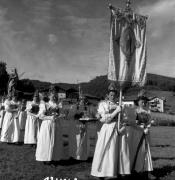 costume tradizionale (Positivo) di Foto Elisabeth Fuchs-Hauffen, Überlingen/Bodensee,Fuchs-Hauffen, Elisabeth (1970/10/01 - 1970/10/31)