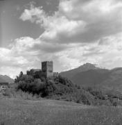 Schloß Mayenburg (Lana) (Positivo) di Foto Elisabeth Fuchs-Hauffen, Überlingen/Bodensee,Fuchs-Hauffen, Elisabeth (1970/05/01 - 1970/05/31)