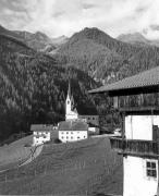 chiesa (Positivo) di Foto Elisabeth Fuchs-Hauffen, Überlingen/Bodensee,Fuchs-Hauffen, Elisabeth (1970/06/01 - 1970/06/63)