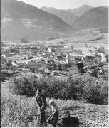 Kartoffelernte (Positivo) di Foto Elisabeth Fuchs-Hauffen, Überlingen/Bodensee,Fuchs-Hauffen, Elisabeth (1971/10/01 - 1971/10/31)