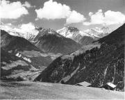 Bauernhof, Michlreis (Positivo) di Foto Elisabeth Fuchs-Hauffen, Überlingen/Bodensee,Fuchs-Hauffen, Elisabeth (1974/06/01 - 1974/06/63)