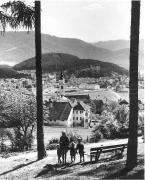 bambina (Positivo) di Foto Elisabeth Fuchs-Hauffen, Überlingen/Bodensee,Fuchs-Hauffen, Elisabeth (1969/05/01 - 1969/05/31)
