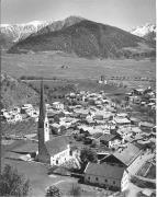 chiesa (Positivo) di Foto Elisabeth Fuchs-Hauffen, Überlingen/Bodensee,Fuchs-Hauffen, Elisabeth (1970/05/01 - 1970/05/31)