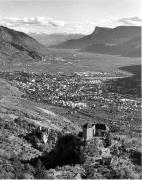 Schloss Tirol (Positivo) di Foto Elisabeth Fuchs-Hauffen, Überlingen/Bodensee,Fuchs-Hauffen, Elisabeth (1970/06/01 - 1970/06/63)