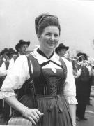 costume tradizionale (Positivo) di Foto Elisabeth Fuchs-Hauffen, Überlingen/Bodensee,Fuchs-Hauffen, Elisabeth (1973/07/01 - 1973/07/31)
