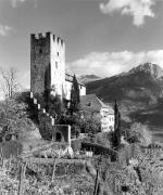 Schloß Lebenberg (Tscherms) (Positivo) di Foto Elisabeth Fuchs-Hauffen, Überlingen/Bodensee,Fuchs-Hauffen, Elisabeth (1970/05/01 - 1970/05/31)