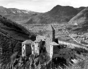 Schloß Karneid (Positivo) di Foto Elisabeth Fuchs-Hauffen, Überlingen/Bodensee,Fuchs-Hauffen, Elisabeth (1970/06/01 - 1970/06/63)