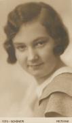 ritratto di donna (Positivo) di Schöner, Josef Rudolf (1928/01/01 - 1938/12/31)