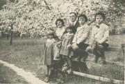 Familienbild (Positivo) (1932/01/01 - 1932/12/31)