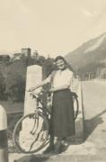 ritratto di donna (Positivo) (1925/01/01 - 1946/12/31)