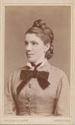 ritratto di donna (Positivo) di Bopp, Friedrich (1878/01/01 - 1878/12/31)