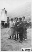 Gruppenbild (Positivo) di Joffé, Emil (1935/01/01 - 1939/12/31)