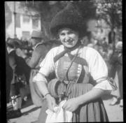 costume tradizionale (Positivo) di Bährendt, Leo (1920/01/01 - 1957/04/43)