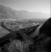 Straße: Meran-Bozen Schnellstraße (MEBO) (Positivo) di de Vries, Gideon (1998/01/26 - 1998/01/26)