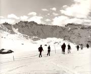 Almhütte Seiser Alm (Positivo) di Foto Fuchs-Hauffen, Überlingen (1960/01/01 - 1989/12/31)