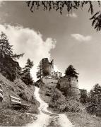 Schloß Rotund (Taufers i.Münstertal) (Positivo) di Foto Fuchs-Hauffen, Überlingen (1950/01/01 - 1969/12/31)