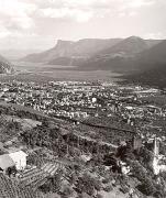 Schloß Brunnenburg (Tirol bei Meran) (Positivo) di Foto Fuchs-Hauffen, Meran (1950/01/01 - 1969/12/31)