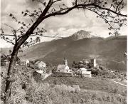 Schloß Mayenburg (Lana) (Positivo) di Foto Fuchs-Hauffen, Überlingen (1950/01/01 - 1969/12/31)
