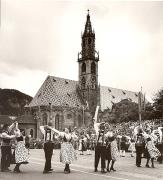 Kirche Bozen Pfarrkirche (Positivo) di Foto Elisabeth Fuchs-Hauffen, Überlingen/Bodensee (1950/01/01 - 1969/12/31)
