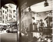 Obstmarkt Bozen (Positivo) di Foto Elisabeth Fuchs-Hauffen, Überlingen/Bodensee (1950/01/01 - 1969/12/31)